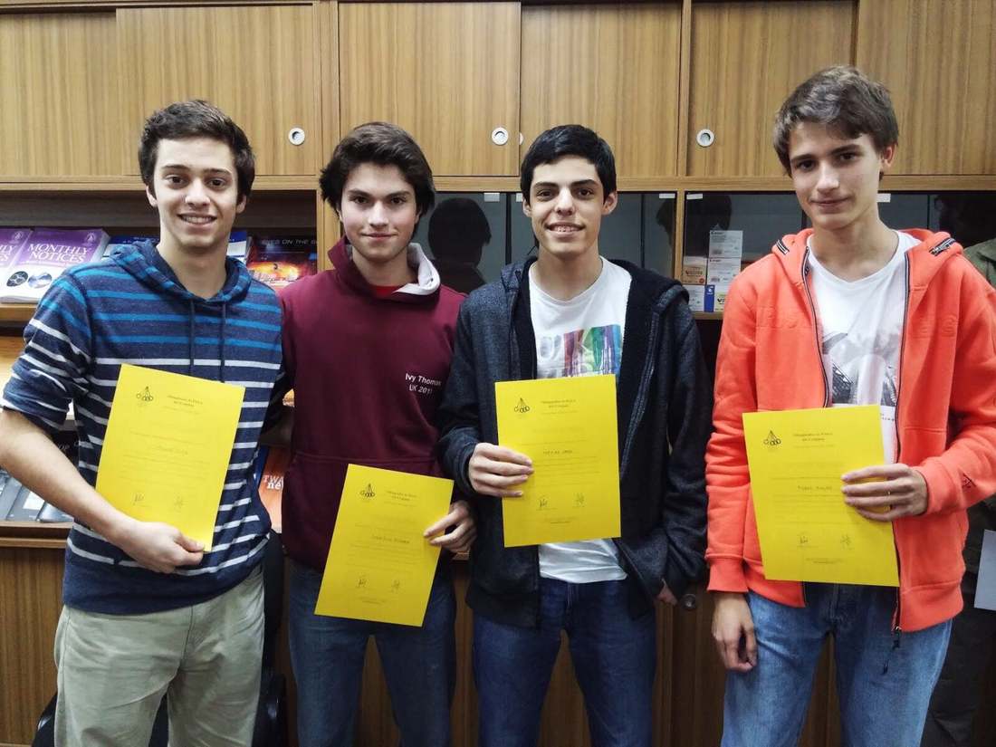 Alumnos en la Olimpiada Iberoamericana de Física